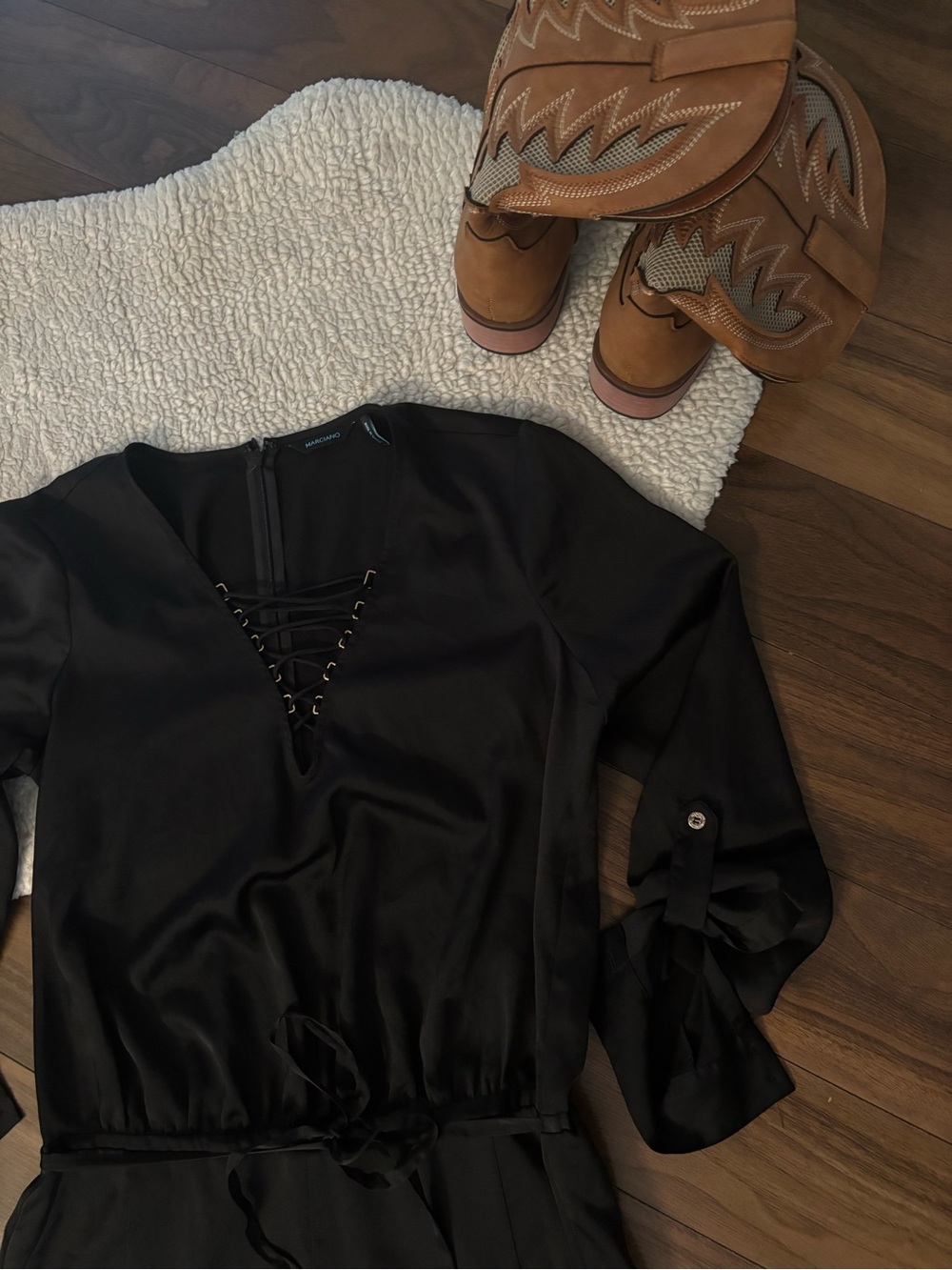 🤎MARCIANO Black Satin Lace-Up Romper